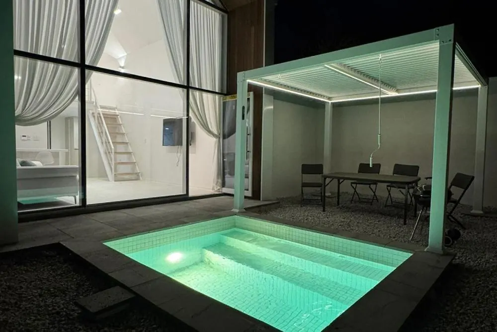 Ganghwado Ortun Pool Villa Pension インチョン広域市