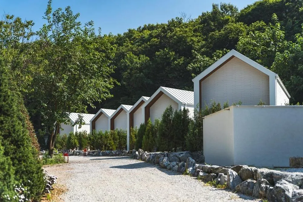 Ganghwado Ortun Pool Villa Pension Incheon 0*,  South Korea