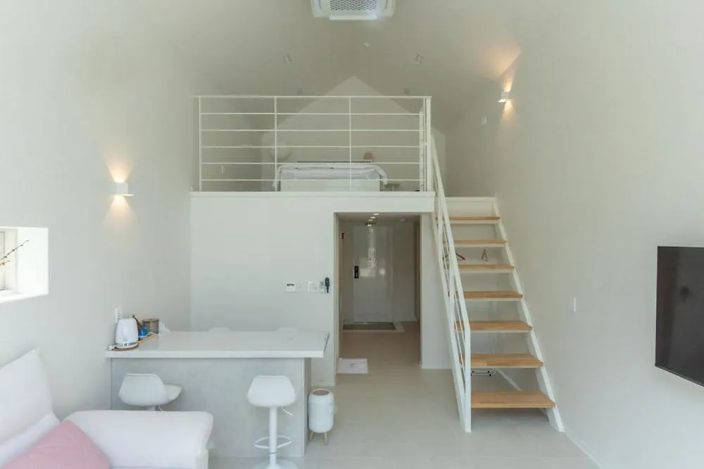 Ganghwado Ortun Pool Villa Pension Incheon